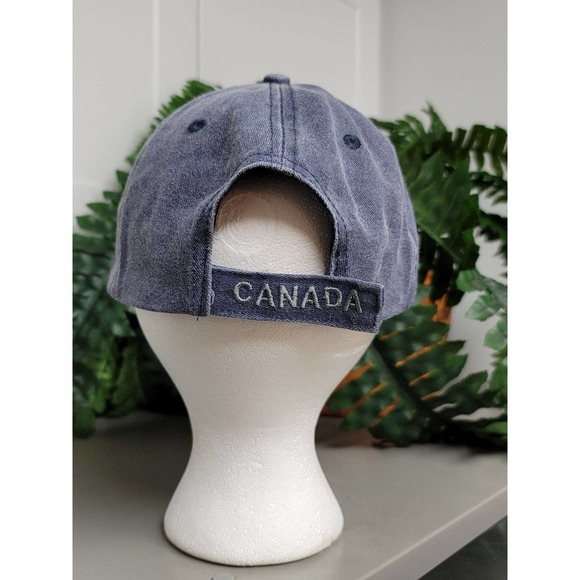 Vancouver Canada Hat - Picture 5 of 7